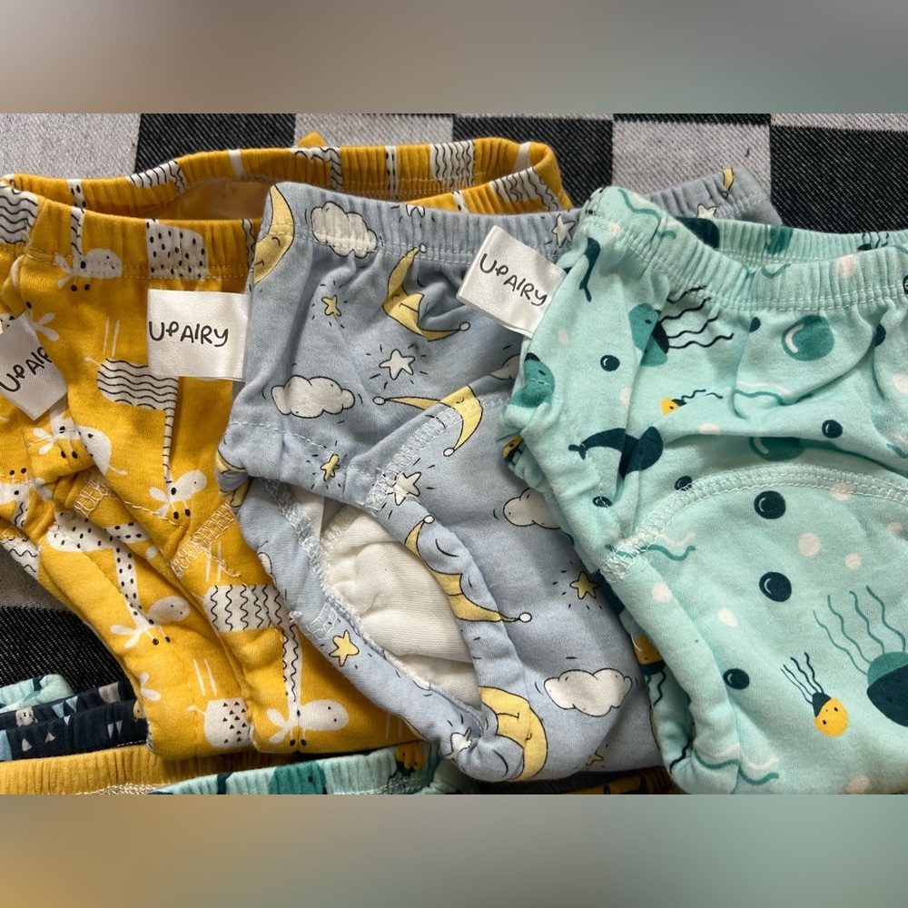 UpAiry Kids Printed Training Pants - Picture 5 of 7